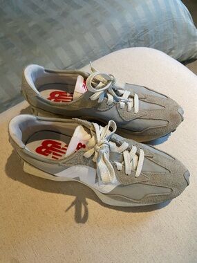 New Balance Light Sage Green & White Suede Mesh Sneaker women’s size 12
